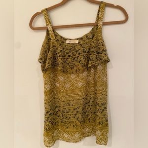 Forever21 green floral sheer tank top size medium
